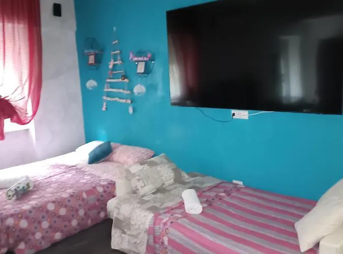 Nathan House,teano * Roma
